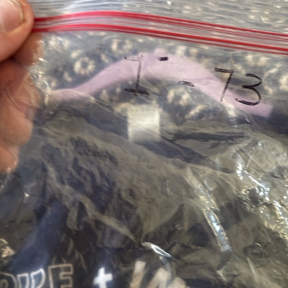 Navy Graphic T-Shirt in size XL - Picture 3 of 5